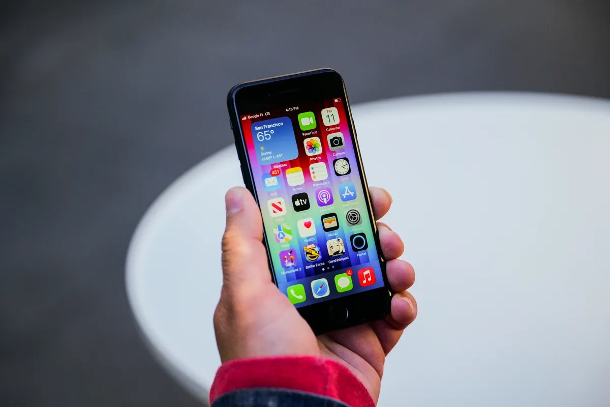 Đây là iPhone ra mắt từ 2022 mất giá nhanh nhất lịch sử, chỉ còn 1/3 dù mạnh như iPhone 13 Pro Max
