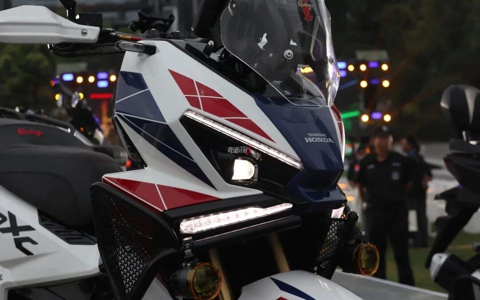 Honda ra mắt ‘vua xe ga’ 150cc hoàn toàn mới giá 74 triệu đồng, trang bị át vía cả SH và Air Blade ảnh 3