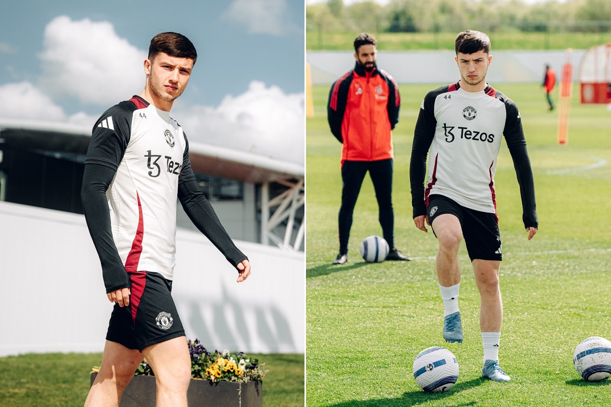 Không tốn một xu, Man United sở hữu cầu thủ từng ghi hơn 100 bàn một mùa