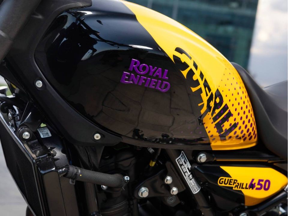 ‘Ma tốc độ’ mới ra mắt với giá rẻ, trang bị phanh ABS 2 kênh ăn đứt Yamaha Exciter và Honda Winner R ảnh 5
