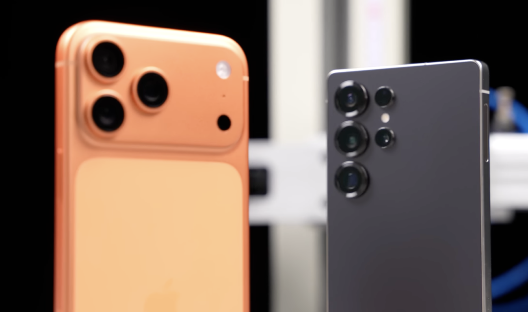 Test độ bền iPhone 17 Pro Max vỏ nhôm và Galaxy S25 Ultra vỏ Titanium: Kết quả bất ngờ!