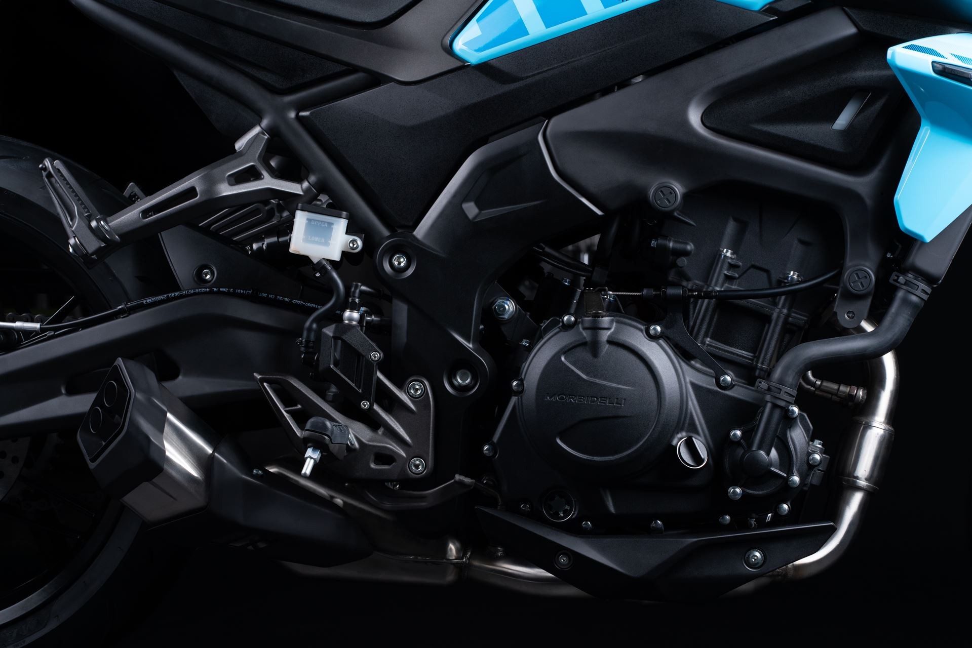 Áp đảo Yamaha Exciter và Honda Winner R, ‘vua côn tay’ 350cc có ABS 2 kênh ra mắt giá 70 triệu đồng ảnh 4
