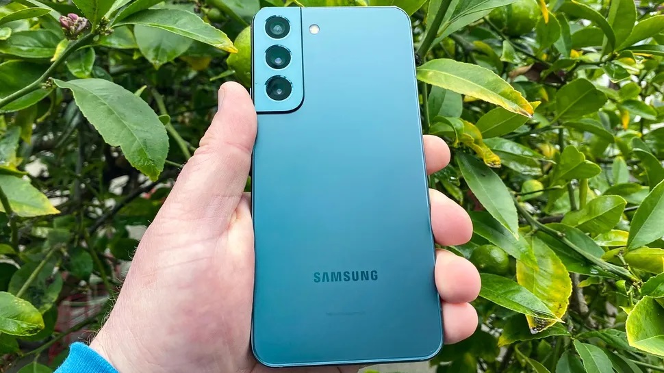 Chiếc Galaxy S này cao cấp, nhiều tính năng như iPhone 17 nhưng giá chỉ hơn 6 triệu đồng