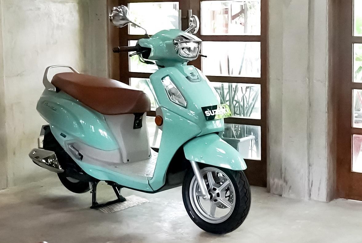 Hạ gục Honda SH Mode, Suzuki chính thức ra mắt ‘vua xe ga’ 125cc mới đẹp long lanh giá 40 triệu đồng ảnh 3