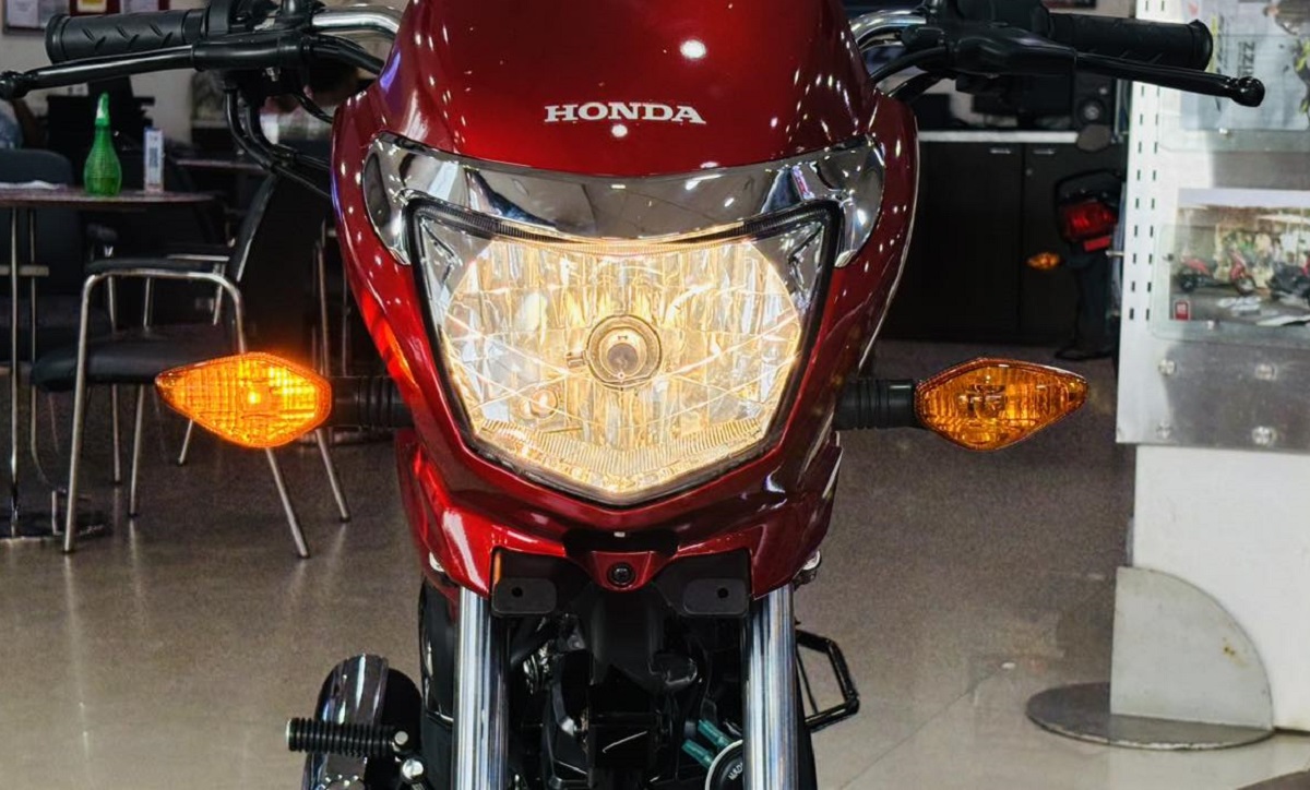 Tin xe cuối tuần: Honda mở bán ‘huyền thoại côn tay’ 100cc mới đỉnh hơn Winner R, giá 19 triệu đồng