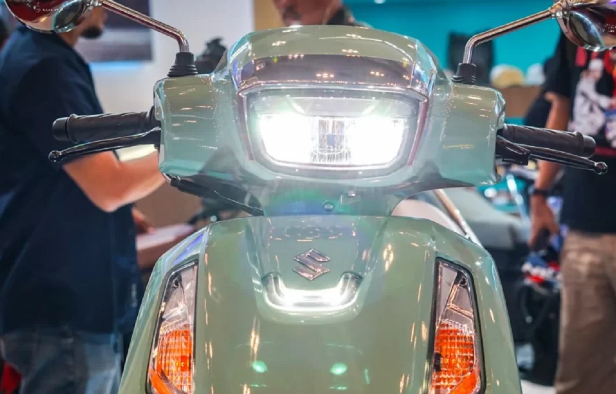 Suzuki chính thức ra mắt ‘vua xe ga’ 125cc mới giá 33 triệu đồng vào 4/10: Chất hơn hẳn Honda Vision