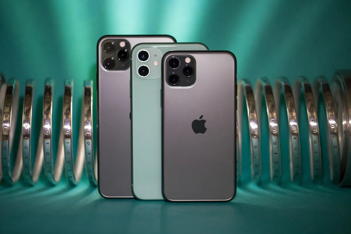 Bảng giá iPhone 11 tháng 9: Vẫn chưa đứt chuỗi bán, hàng tồn chỉ hơn 8 triệu, cực ngon bổ rẻ