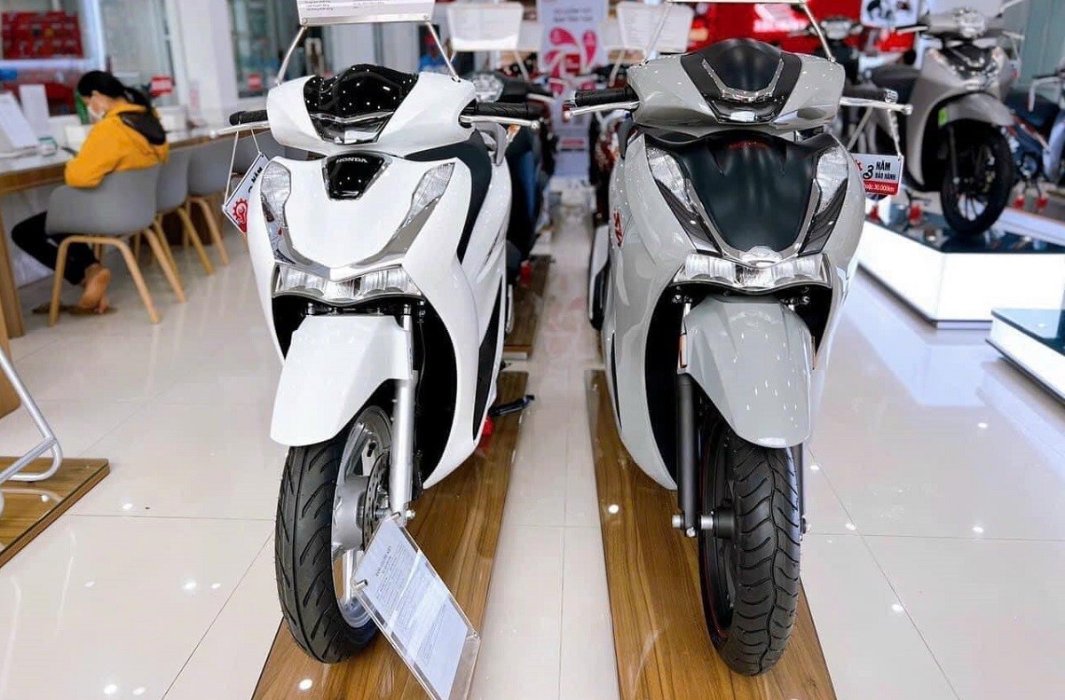 Bảng giá xe Honda SH 2025 tháng 10/2025 giảm mất phanh: Khách Việt ồ ạt săn đón SH125i vì rẻ khó tin