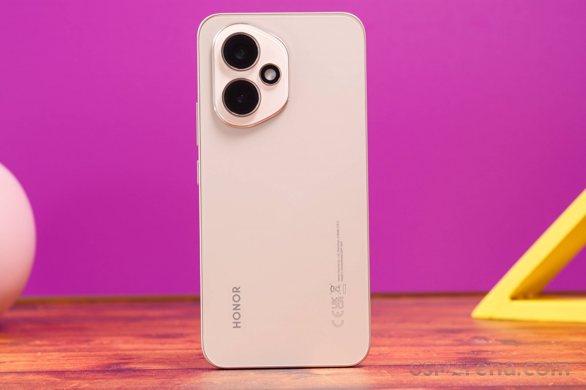 Đây là đại kình địch của iPhone 17, giá rẻ bằng nửa Galaxy S25 Ultra vẫn có camera 200MP cực xịn