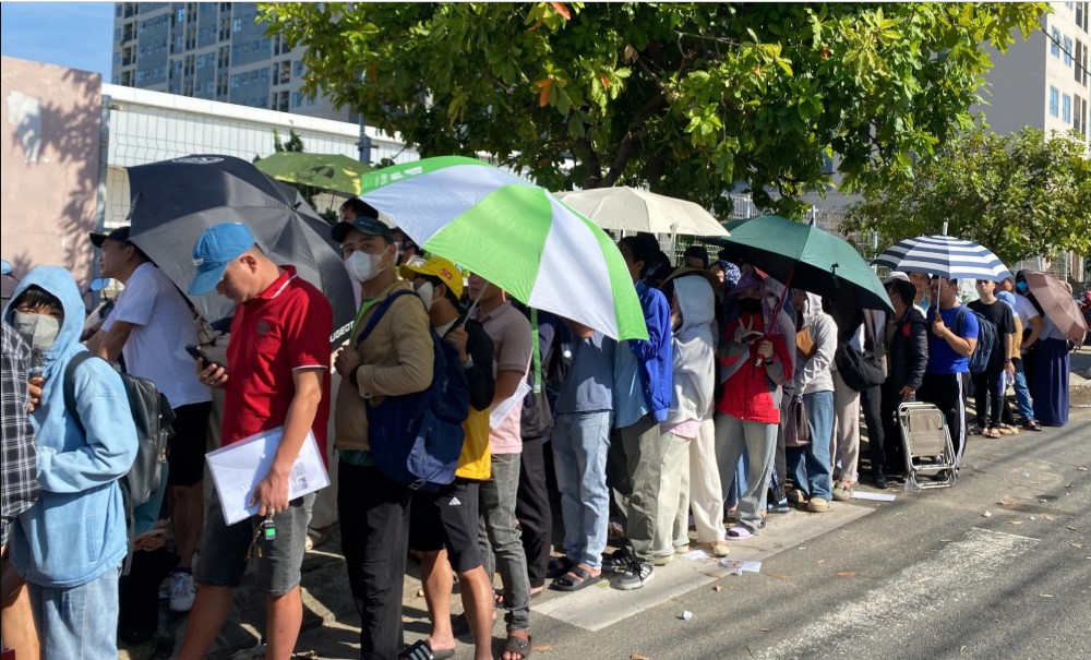 Mở bán 305 căn nhà xã hội ở Đà Nẵng: Giá dao động hơn 700 triệu, người dân sếp hàng từ hôm trước