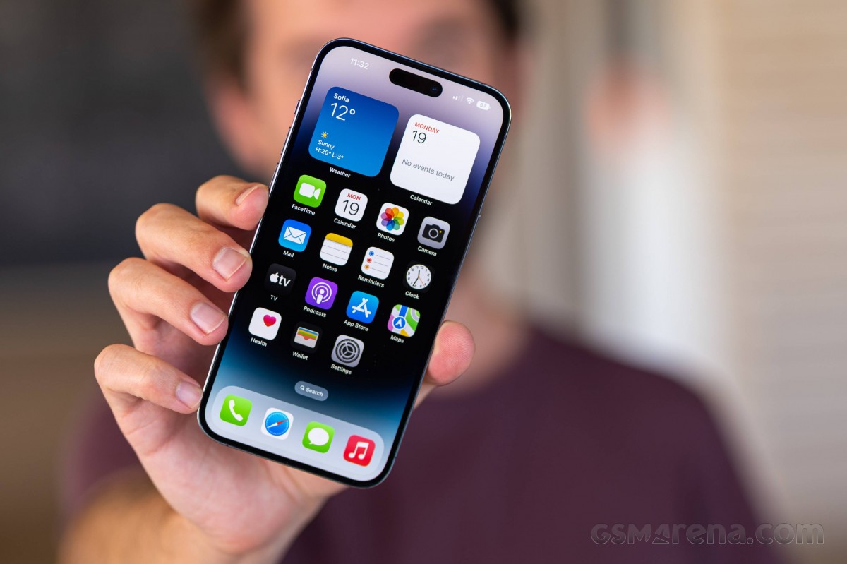 Cũ nhưng vàng, iPhone 14 Pro Max vẫn là huyền thoại thép vạn người mê, sang hơn iPhone 17 Pro Max