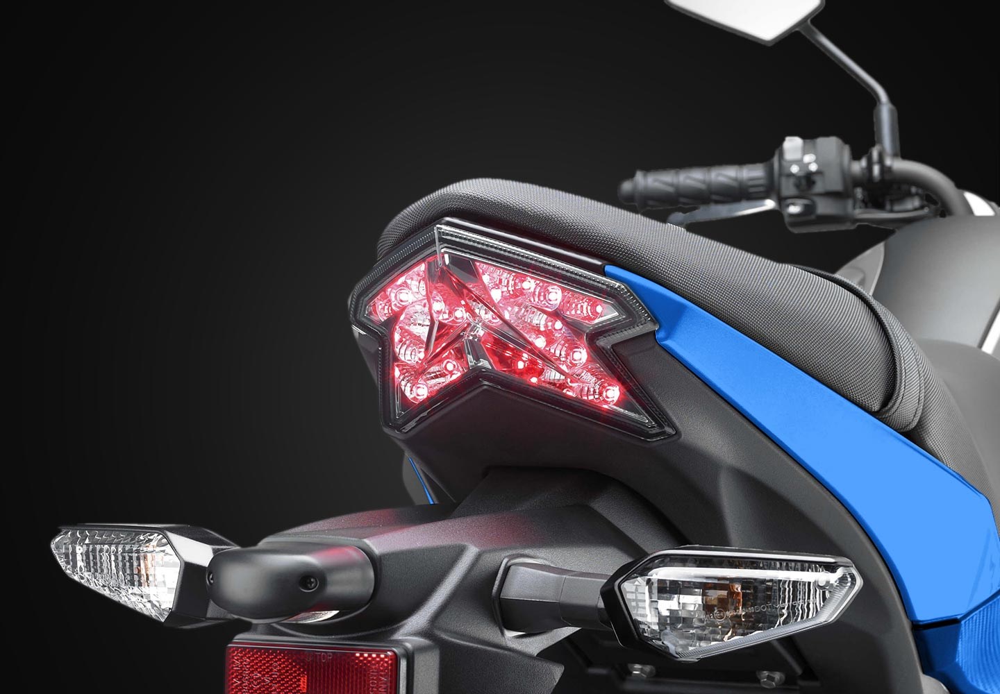 ‘Huyền thoại côn tay’ 125cc kinh điển của Nhật chính thức ra mắt: Đẹp hơn Honda Winner R, giá dễ mua