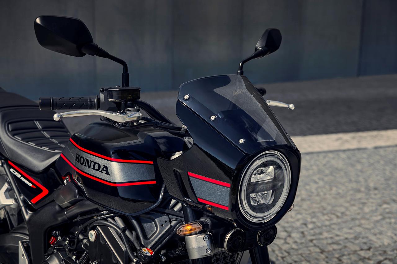 Honda chính thức ra mắt ‘huyền thoại côn tay’ xịn hơn Winner R: Thiết kế đẹp vượt thời gian, giá mềm