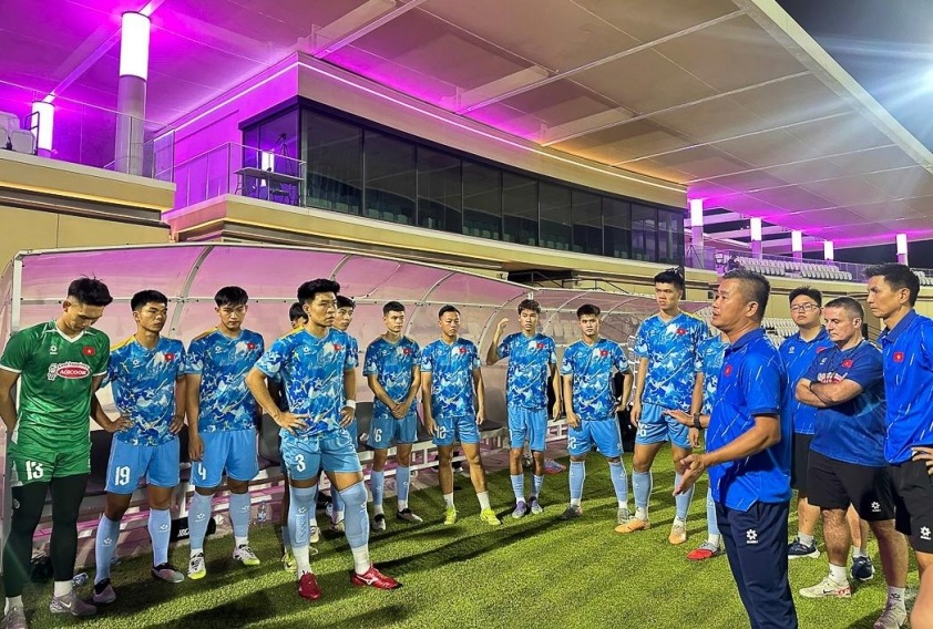 U23 Việt Nam khiến ông lớn châu Á \'toát mồ hôi\', CĐV Đông Nam Á chỉ ra điều khác biệt