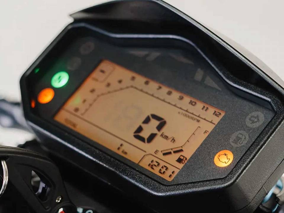 Đả bại Yamaha Exciter, ‘huyền thoại côn tay’ 150cc mới đẹp hơn Winner R mở bán với giá 68 triệu đồng ảnh 5