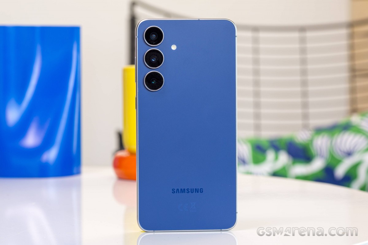 Đây là chiếc Galaxy S25 rẻ nhất Việt Nam hiện nay, chỉ từ 14 triệu có Galaxy AI đỉnh chóp như Galaxy S25 Ultra
