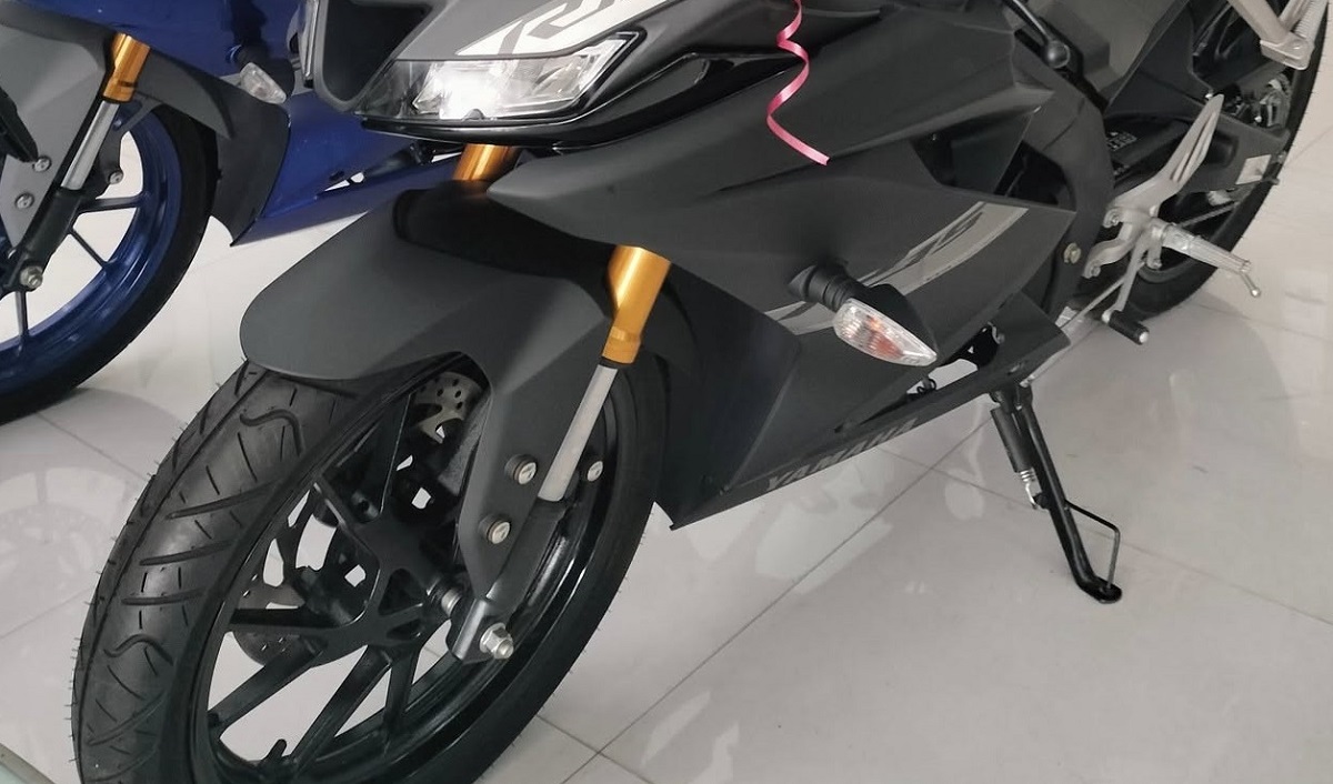 ‘Vua côn tay’ 155cc của Yamaha có giá chỉ 55 triệu đồng tại Việt Nam: \'Chơi tới bến\' Honda Winner R