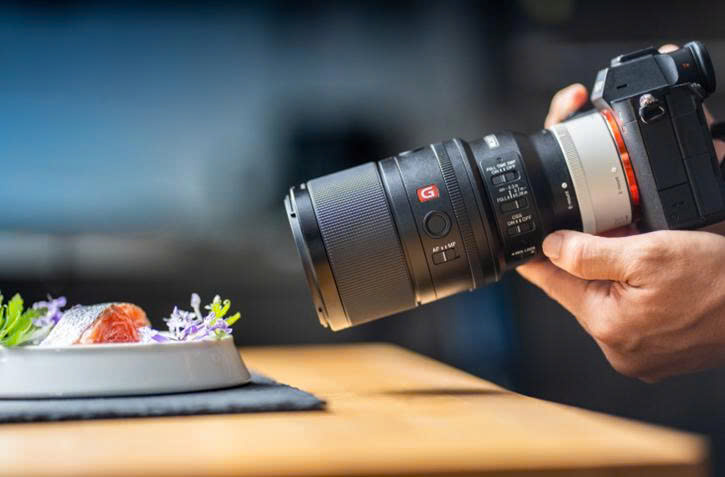 Sony ra mắt FE 100mm F2.8 Macro GM OSS: Ống kính tele macro đầu tiên thuộc dòng G Master™