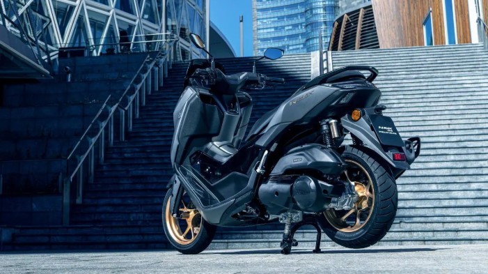 Yamaha chính thức trình làng ‘cơn ác mộng của Honda Air Blade’, đe nẹt cả Vario với trang bị cực xịn ảnh 8