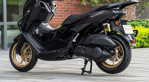 Tin xe 18/10: ‘Cơn ác mộng của Honda Vision’ chính thức mở bán, xịn như SH, giá chỉ 29,5 triệu đồng