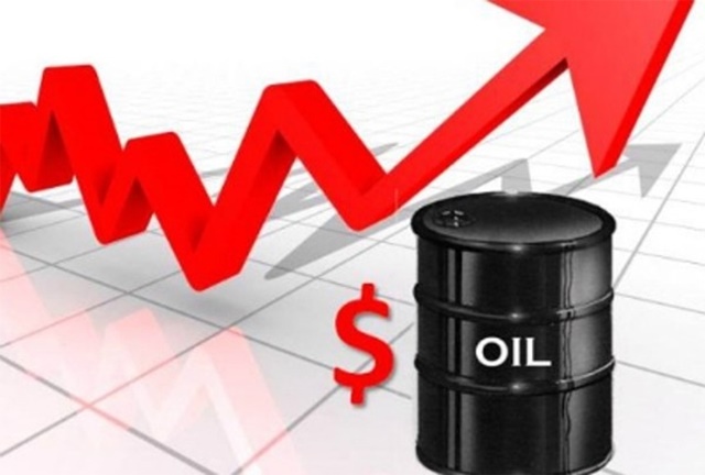 Giá xăng dầu hôm nay 20/10: Giá dầu liên tục giảm sâu, chạm đáy trong nửa năm qua