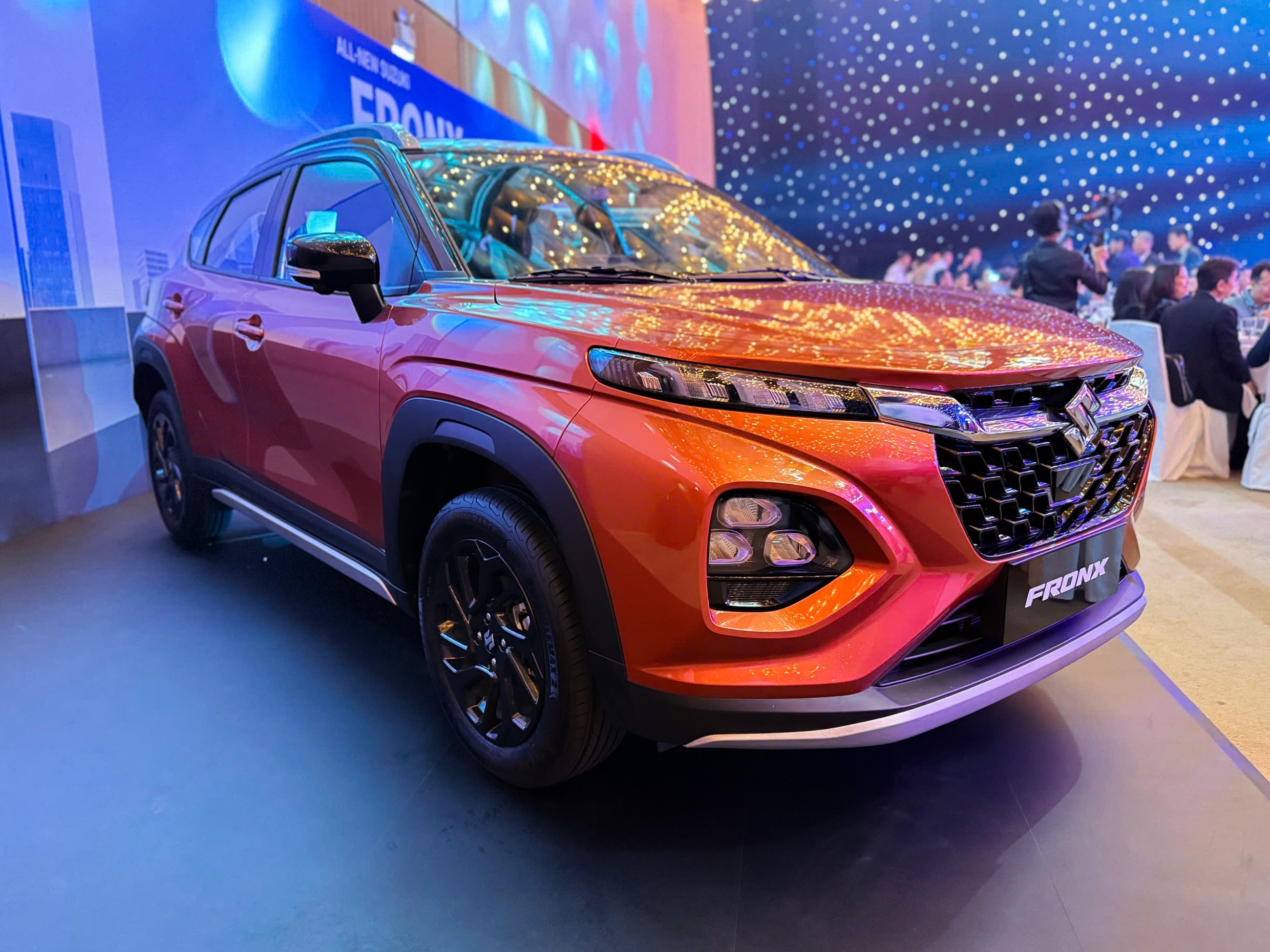 Suzuki Fronx: SUV đô thị 520 triệu đồng, cạnh tranh với Kia Sonet