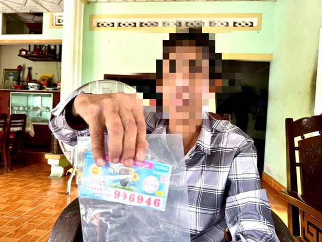 Người đàn ông trúng số 2 tỉ đồng ở Quảng Ngãi bị từ chối trả thưởng đã tìm đến luật sư