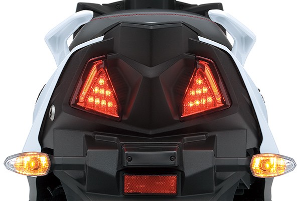 Suzuki chính thức ra mắt xe ga ‘át chủ bài’ 125cc giá 43 triệu đồng, hạ gục Honda Air Blade và Vario ảnh 9
