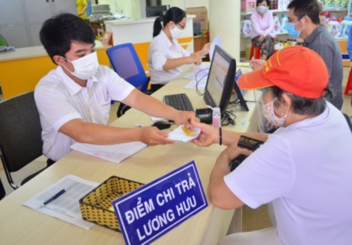 Trợ cấp nghỉ hưu sẽ tăng 4 lần so với quy định cũ, chi tiết điều kiện để được hưởng