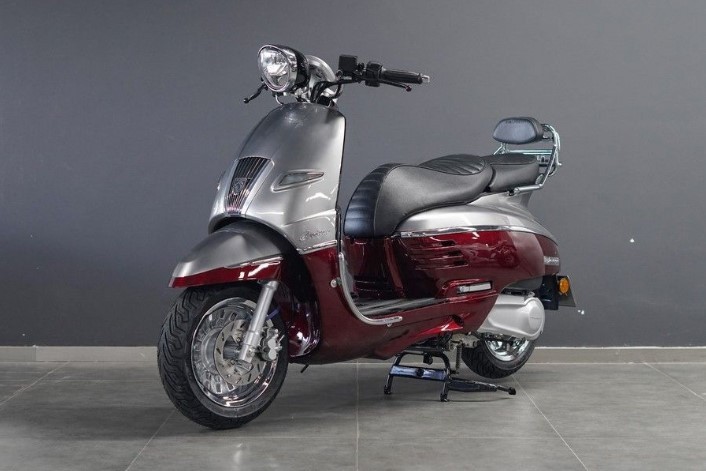 ‘Vua xe ga’ 150cc mới của Pháp ra mắt giá 58 triệu đồng, ‘gây sốt’ vì ‘sang, xịn’ hơn Honda SH Mode ảnh 1