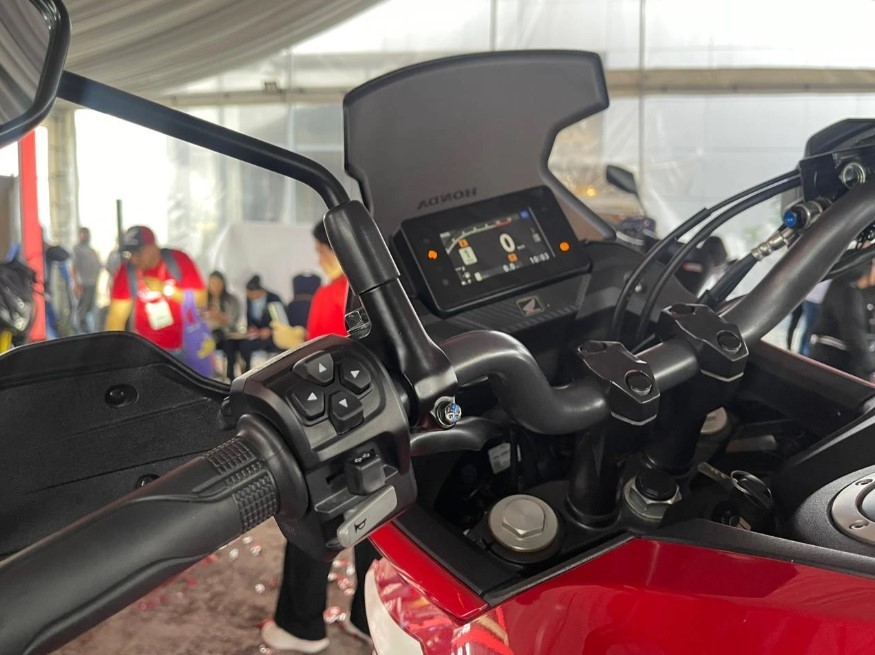 Honda ra mắt 'vua côn tay' 184cc có ABS 2 kênh xịn hơn Winner R và Yamaha Exciter, giá 79 triệu đồng ảnh 6