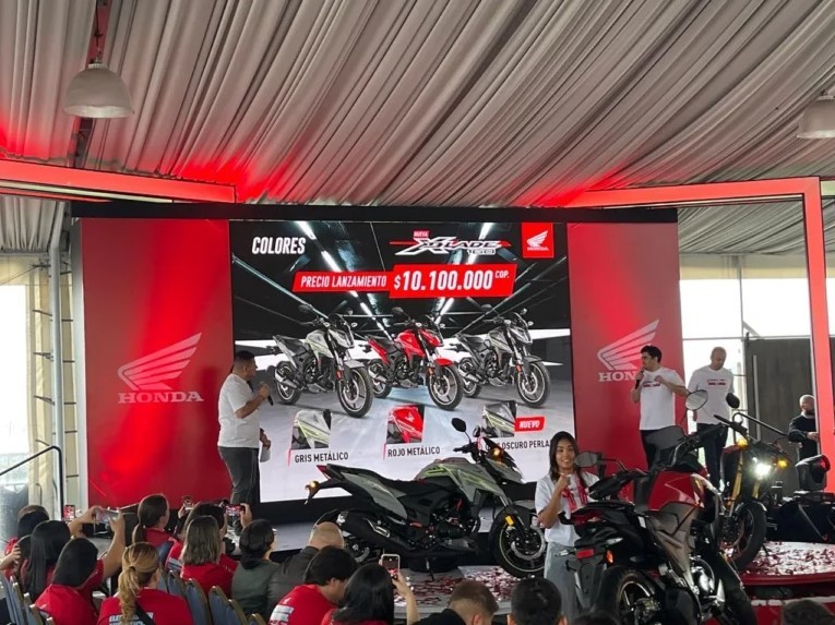 'Vua côn tay' 160cc mới của Honda ra mắt giá 55 triệu đồng, đẹp át vía cả Winner R và Yamaha Exciter ảnh 1