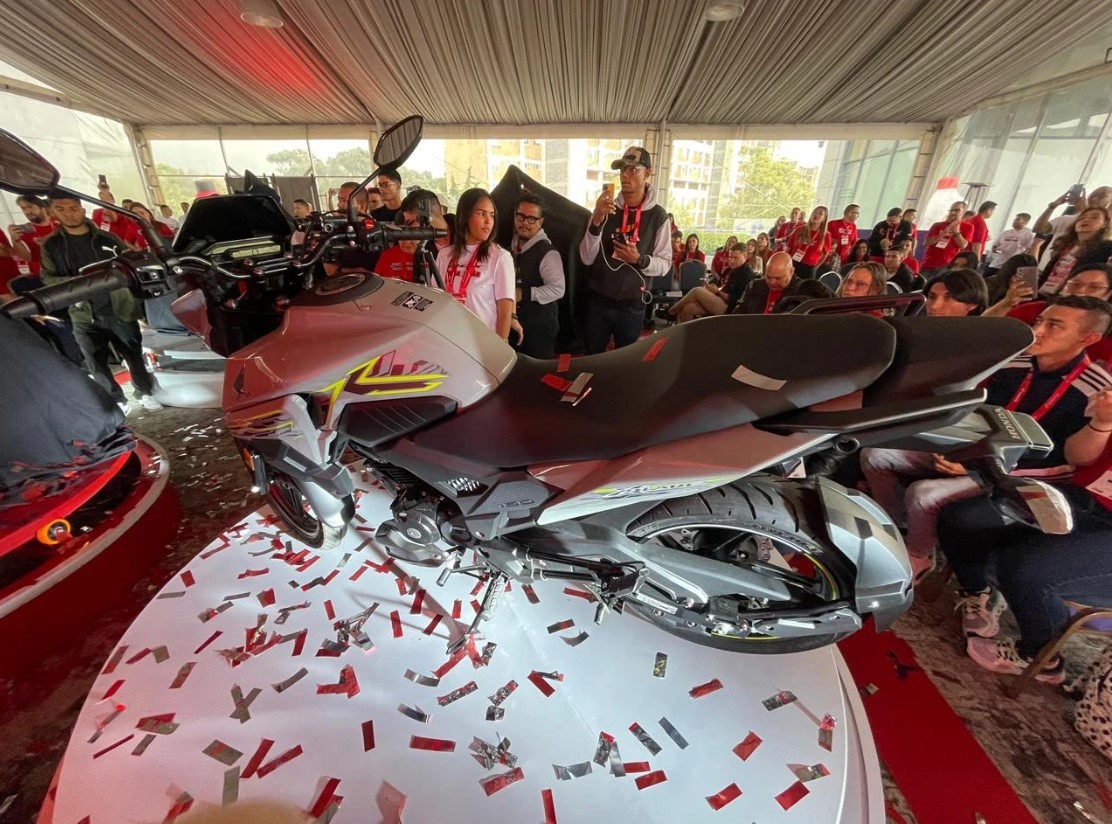 'Vua côn tay' 160cc mới của Honda ra mắt giá 55 triệu đồng, đẹp át vía cả Winner R và Yamaha Exciter ảnh 5