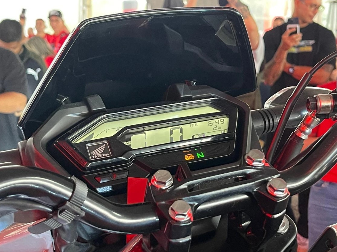 'Vua côn tay' 160cc mới của Honda ra mắt giá 55 triệu đồng, đẹp át vía cả Winner R và Yamaha Exciter ảnh 6