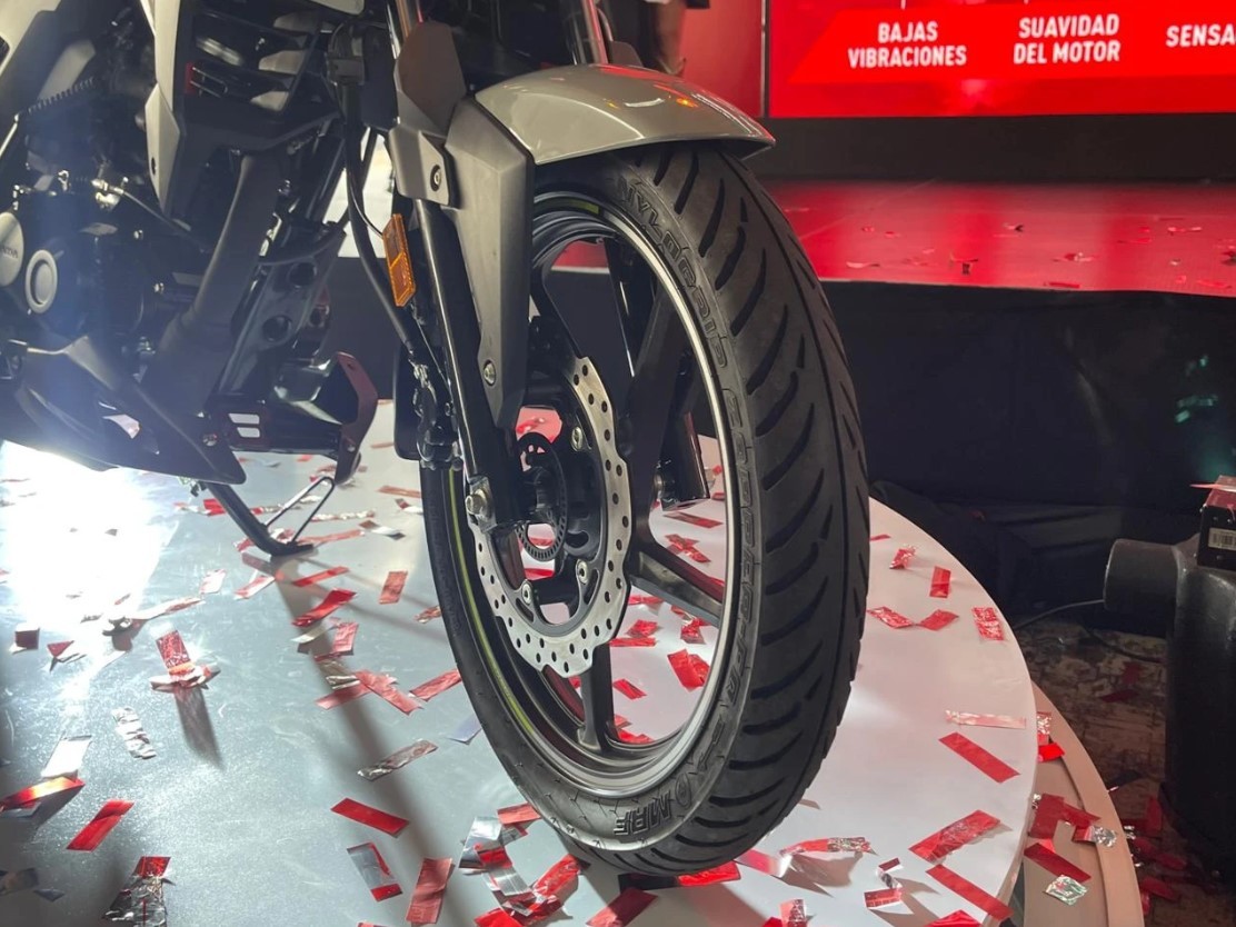 'Vua côn tay' 160cc mới của Honda ra mắt giá 55 triệu đồng, đẹp át vía cả Winner R và Yamaha Exciter ảnh 9