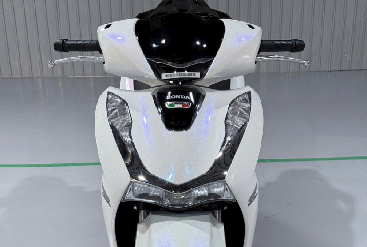 Tin xe cuối tuần: Honda SH 150 phiên bản 2026 chính thức về Việt Nam, thiết kế đẹp long lanh, giá mềm