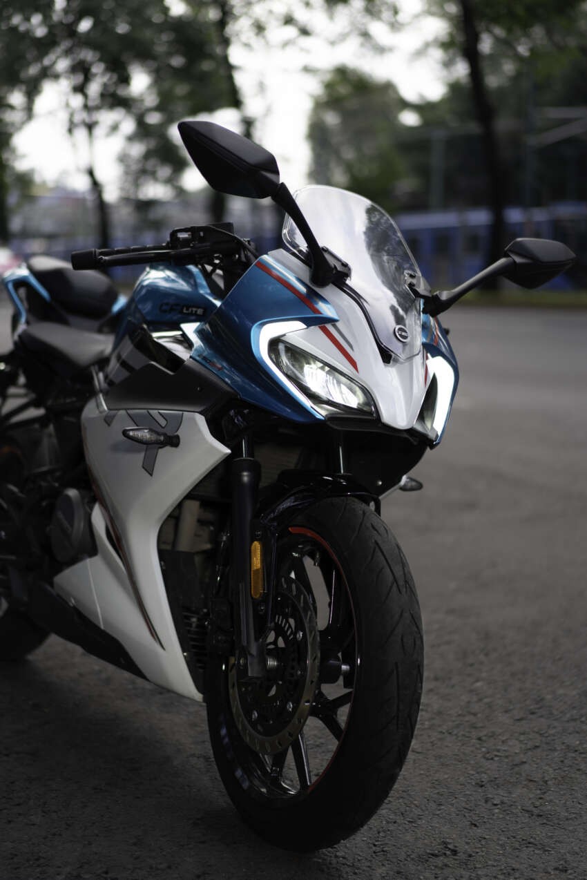 Quên Yamaha Exciter và Honda Winner R đi, ‘vua côn tay’ 249cc có ABS 2 kênh ra mắt giá 54 triệu đồng ảnh 3