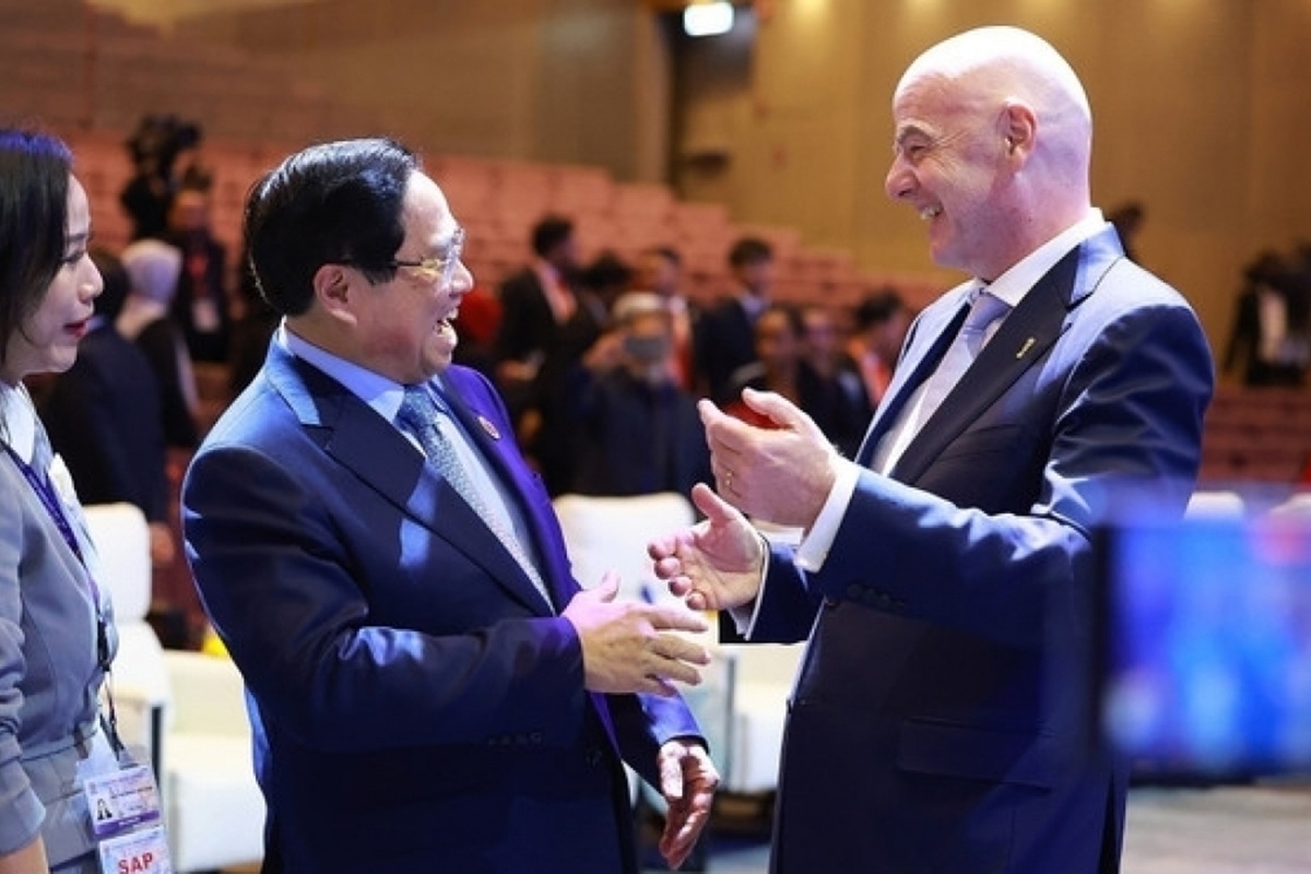 Chủ tịch FIFA úp mở kế hoạch chưa từng có, bóng đá Việt Nam đứng trước bước nhảy vọt