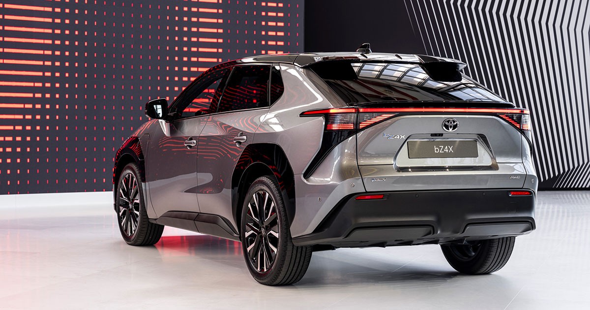 hai-suv-dien-toyota-sap-do-bo-dong-nam-a-lap-rap-de-gia-sieu-mem2-1761557817.jpg