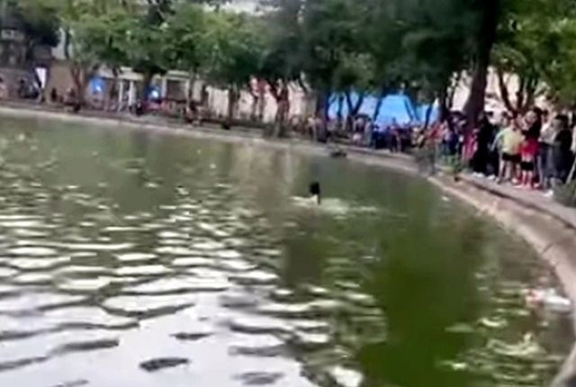 Công an thông tin nóng về vụ việc cô gái tử vong ở hồ Hoàn Kiếm trước sự chứng kiến của nhiều người