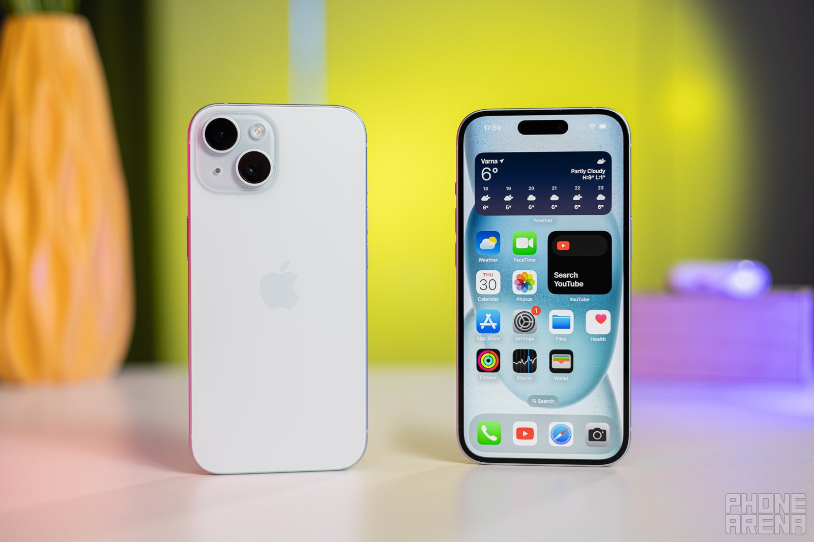 Bạn nên mua chiếc iPhone này thay vì iPhone 14 hay iPhone 16 và iPhone 17 và đây là những lý do