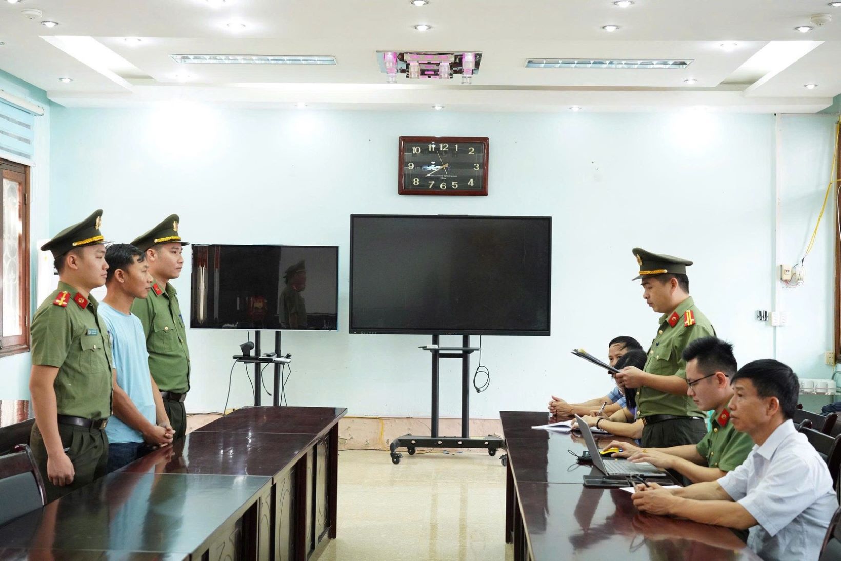 Khai gian doanh thu để trốn thuế hơn 1,7 tỷ đồng, chủ hộ kinh doanh nhận ‘cái kết đắng’