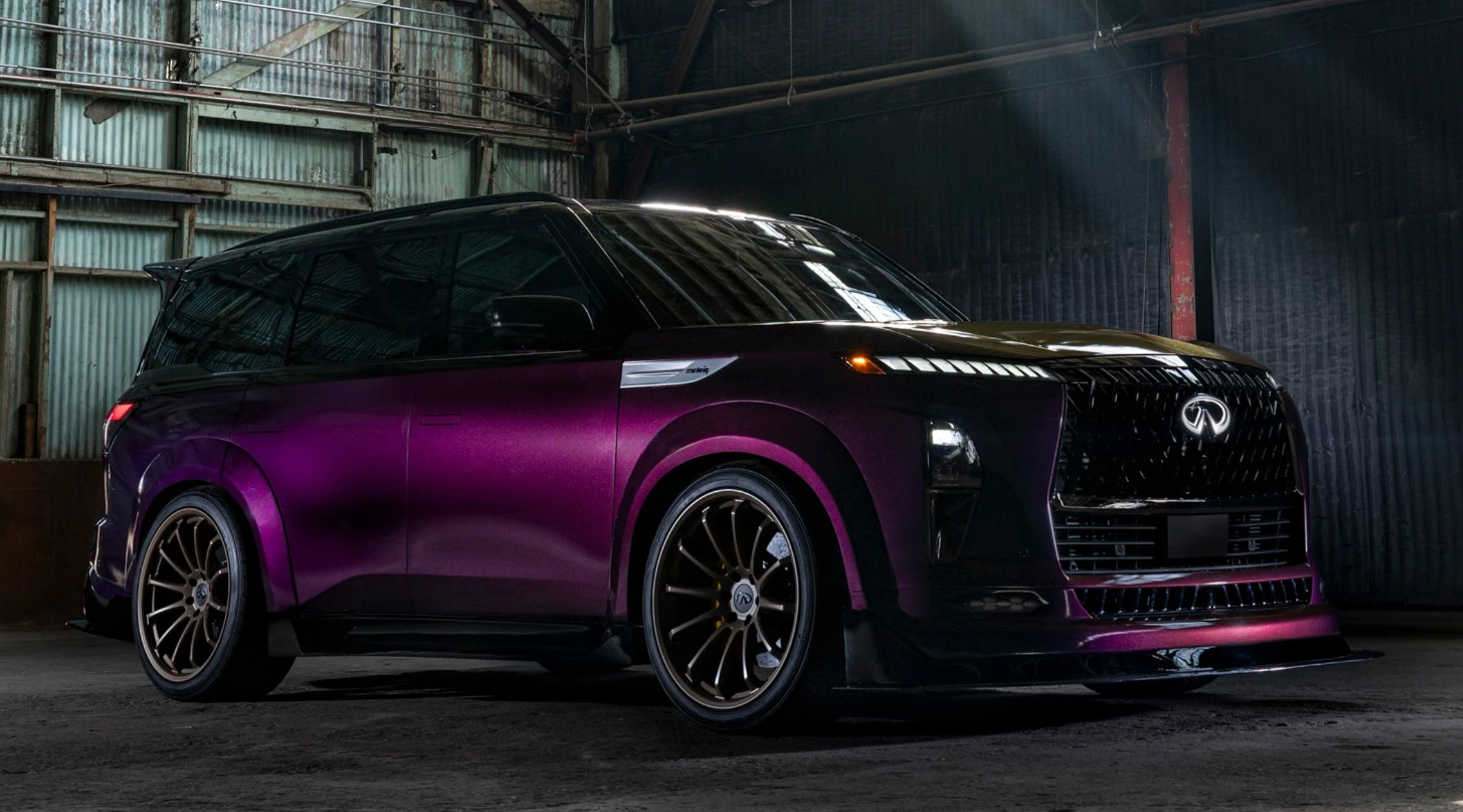 Nissan trình làng ‘quái vật’ với hơn 1000 mã lực, bỏ xa Mercedes-Benz GLS