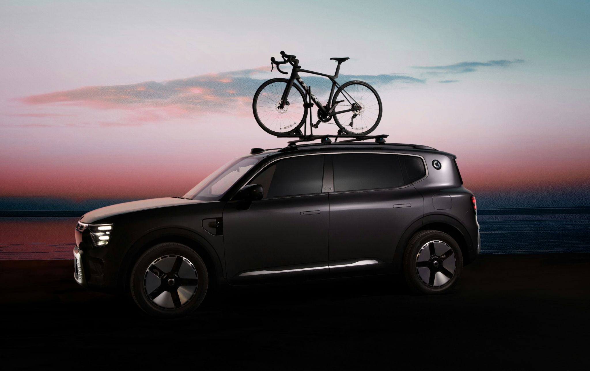 SUV hybrid mới gây sốt với nhiều công nghệ hiện đại, ‘xử đẹp’ Hyundai Tucson