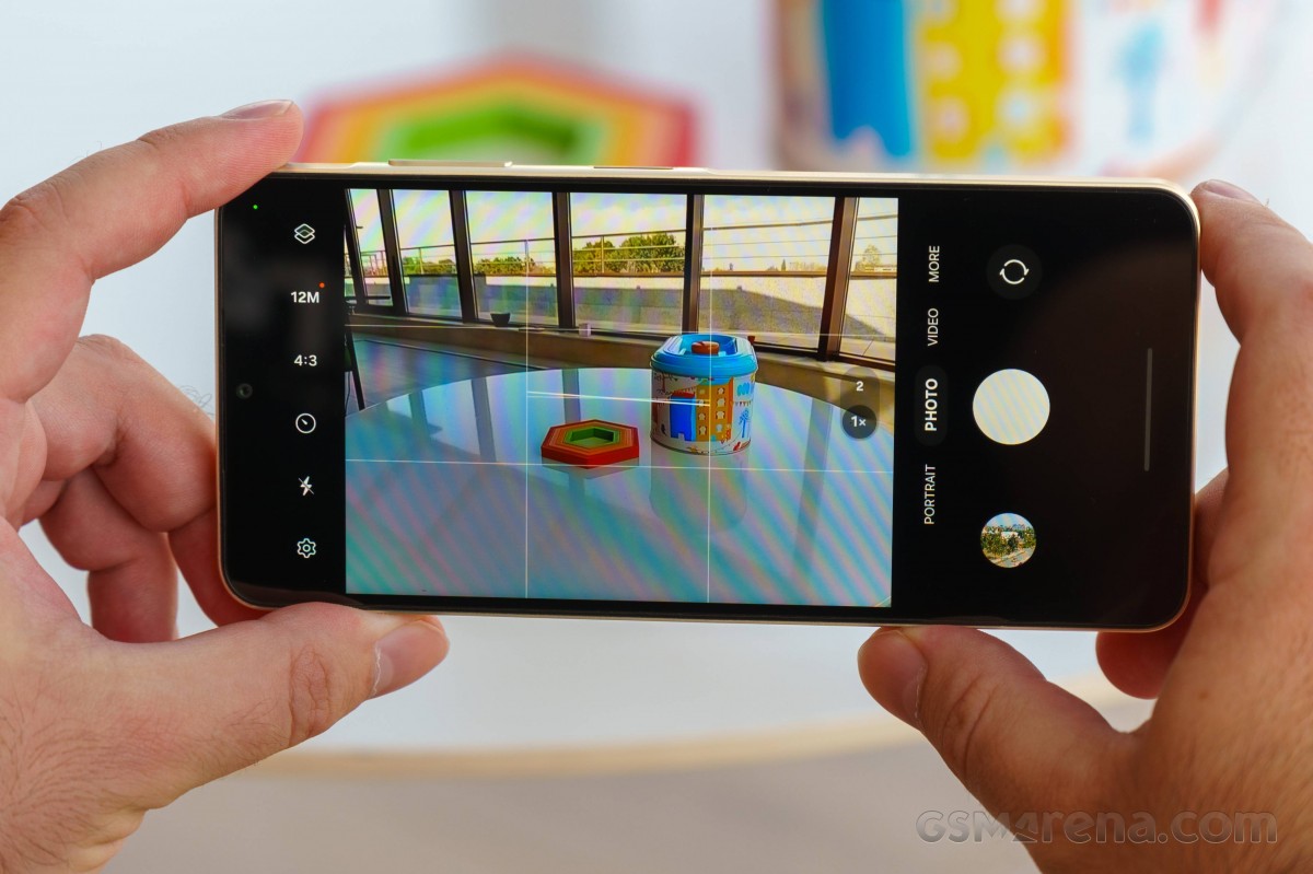 Đây là chiếc điện thoại Samsung giá rẻ 2.8 triệu đáng mua nhất Việt Nam, camera xịn như iPhone 17