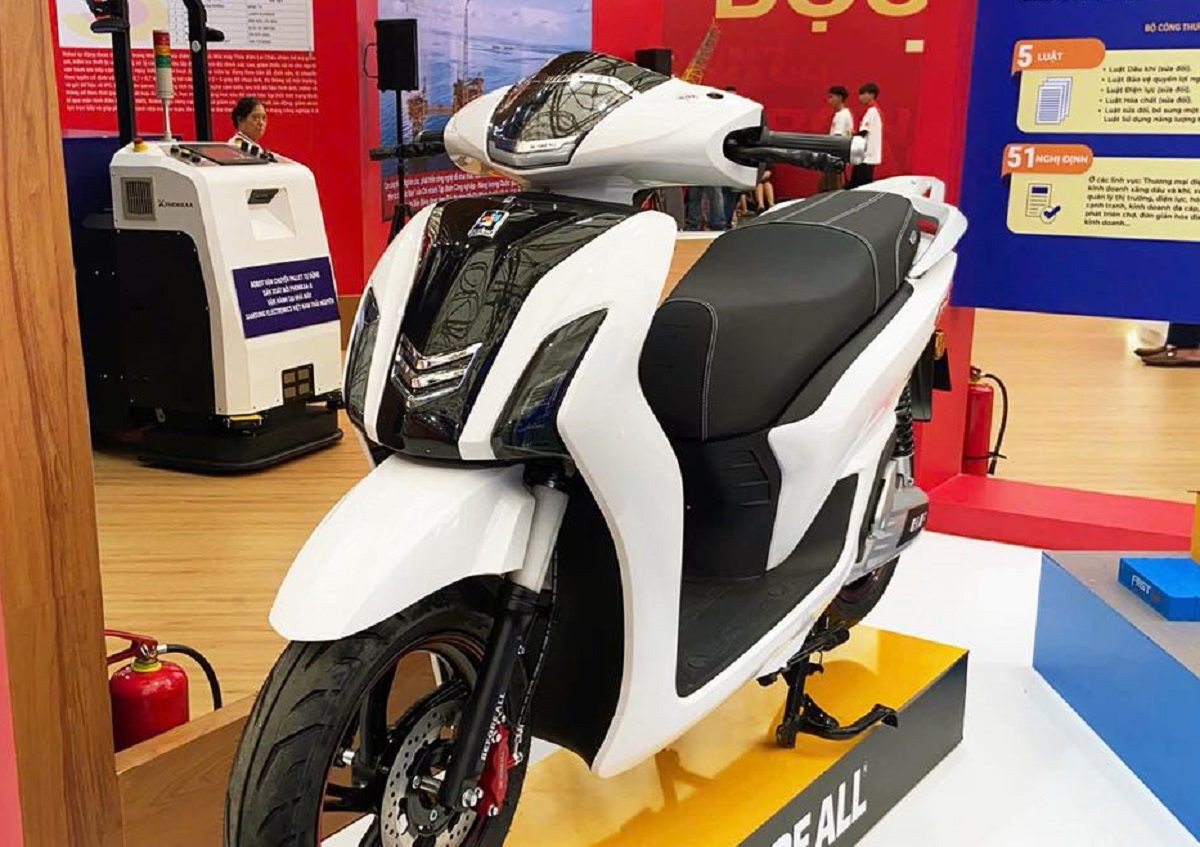 Tin xe máy 30/10: ‘SH phiên bản giá rẻ’ ra mắt tại Việt Nam giá 25 triệu đồng, thiết kế đẹp miễn chê