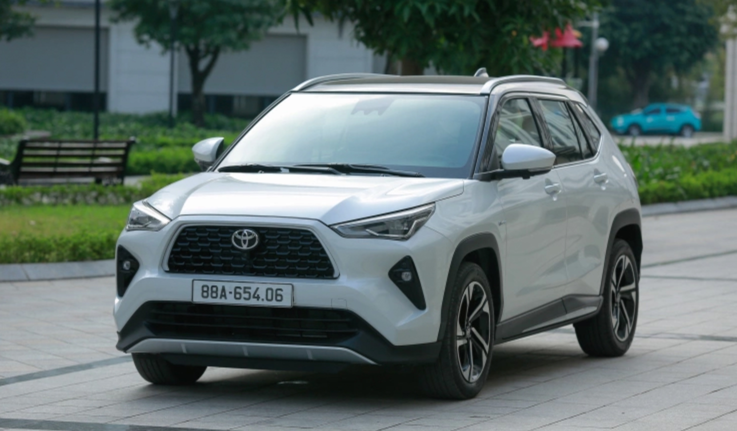 Cuộc đua giảm giá SUV hạng B cuối năm: Toyota Yaris Cross, Mitsubishi Xforce, Hyundai Creta