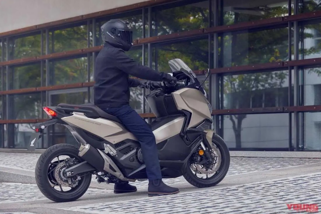 ‘Quái thú xe ga’ mới của Honda chính thức ra mắt với giá ‘mềm’, trang bị vượt xa cả SH và Air Blade ảnh 7