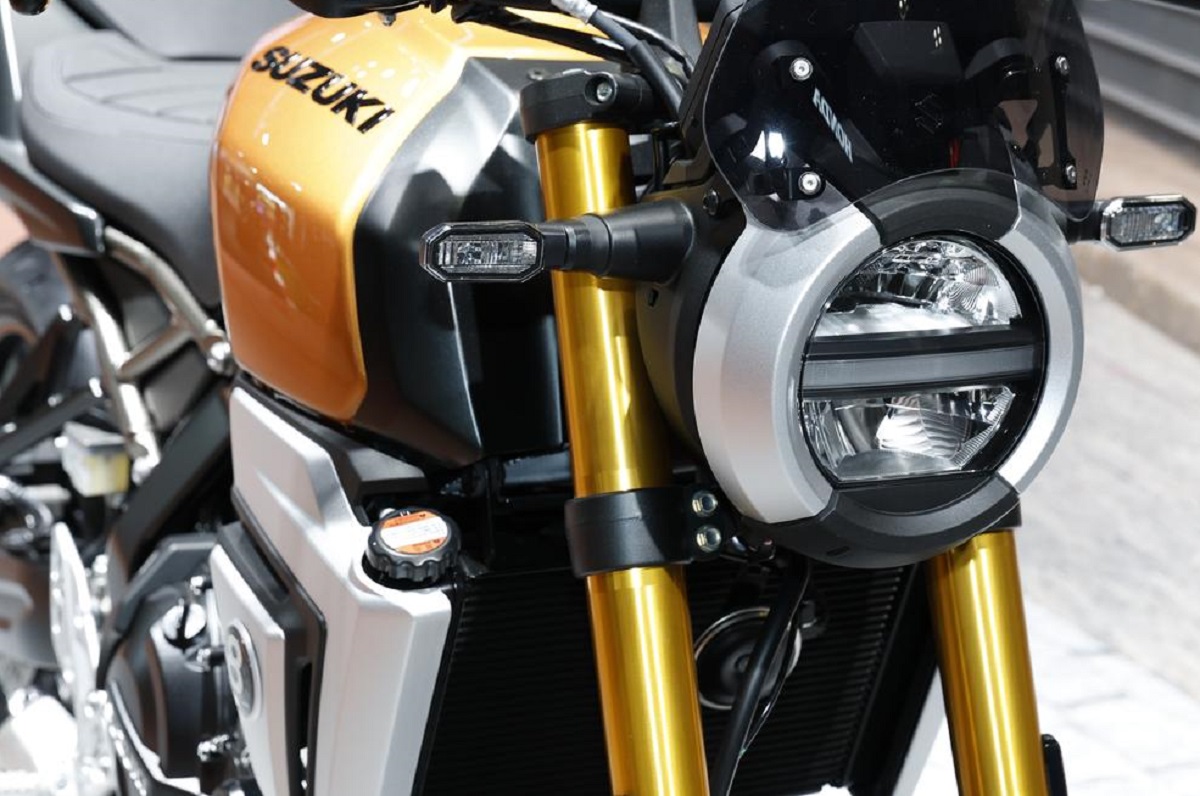 ‘Huyền thoại côn tay’ mới của Suzuki lộ ảnh thực tế: Thiết kế chất hơn Honda Winner R và Exciter 155