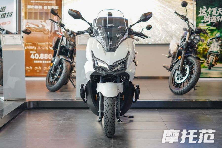 Honda chính thức mở bán mẫu xe ga mới thay thế Air Blade giá chỉ 55 triệu đồng, trang bị xịn như SH ảnh 1